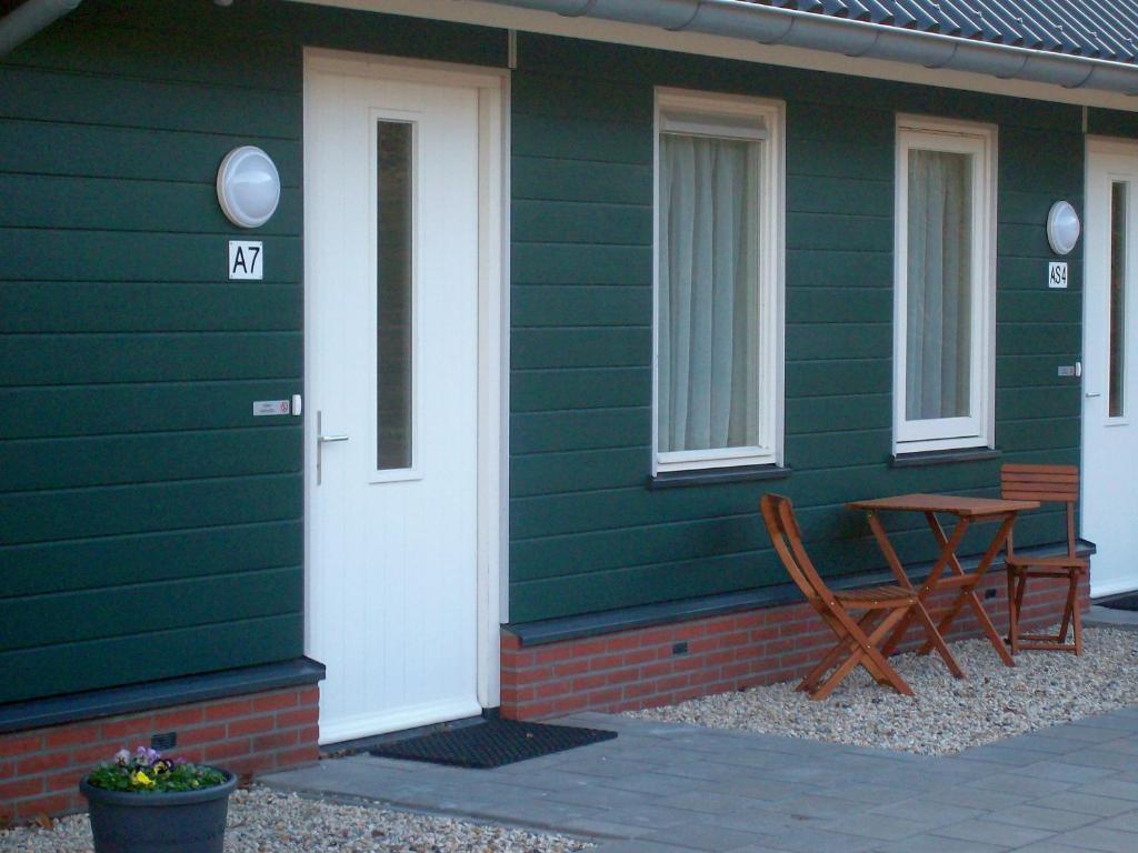 Horsetellerie Rheezerveen Hardenberg Quarto foto
